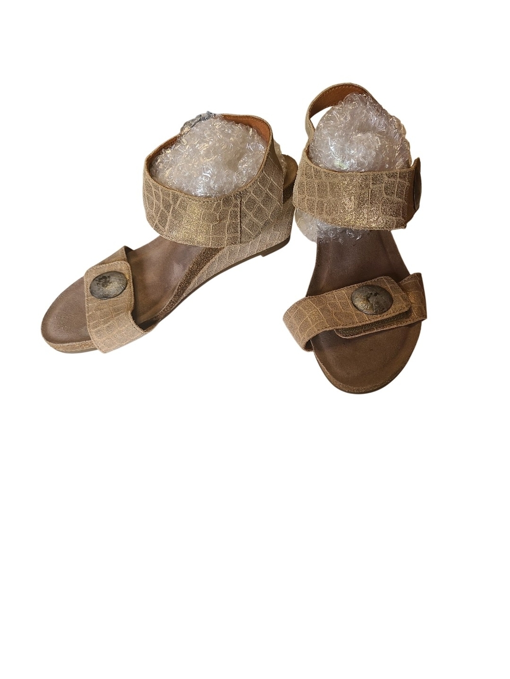 Taos Carousel 2 Leather Wedge Sandals Croc Embossed Tan US 9 9.5 EU 40